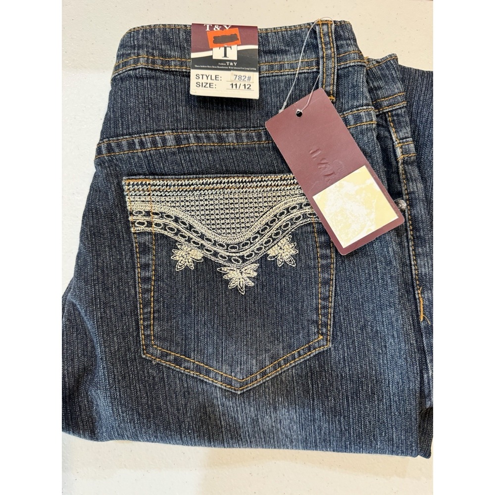 13 Wholesale Lot Womens Jeans NWT Bling Flare Straight Skinny Sizes 5-18 Denim - Picture 10 of 10